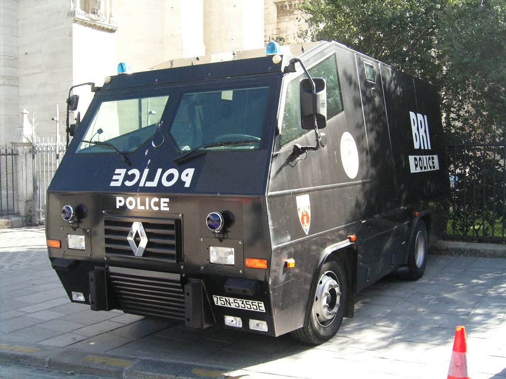 Photos de voitures de Police Page 116 Auto titre