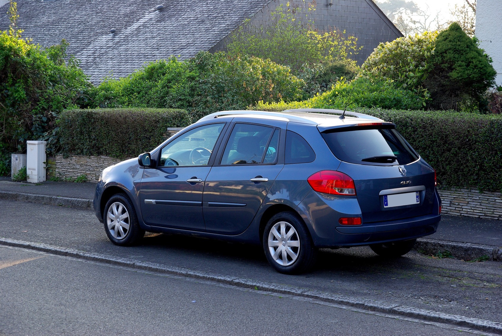 Photos Renault Clio III break Auto titre