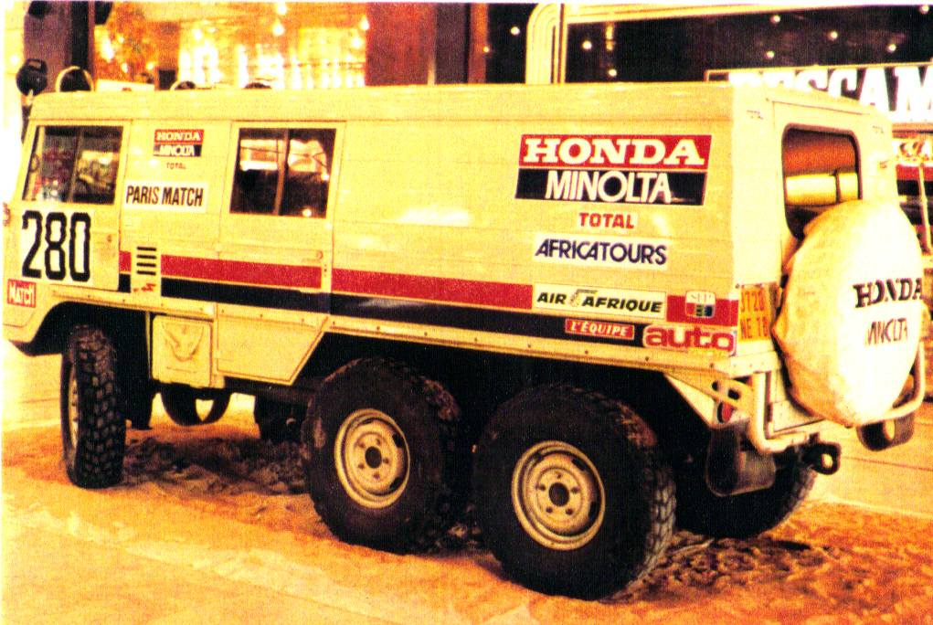 Le ParisDakar des autos d'exception, de leur création à leur