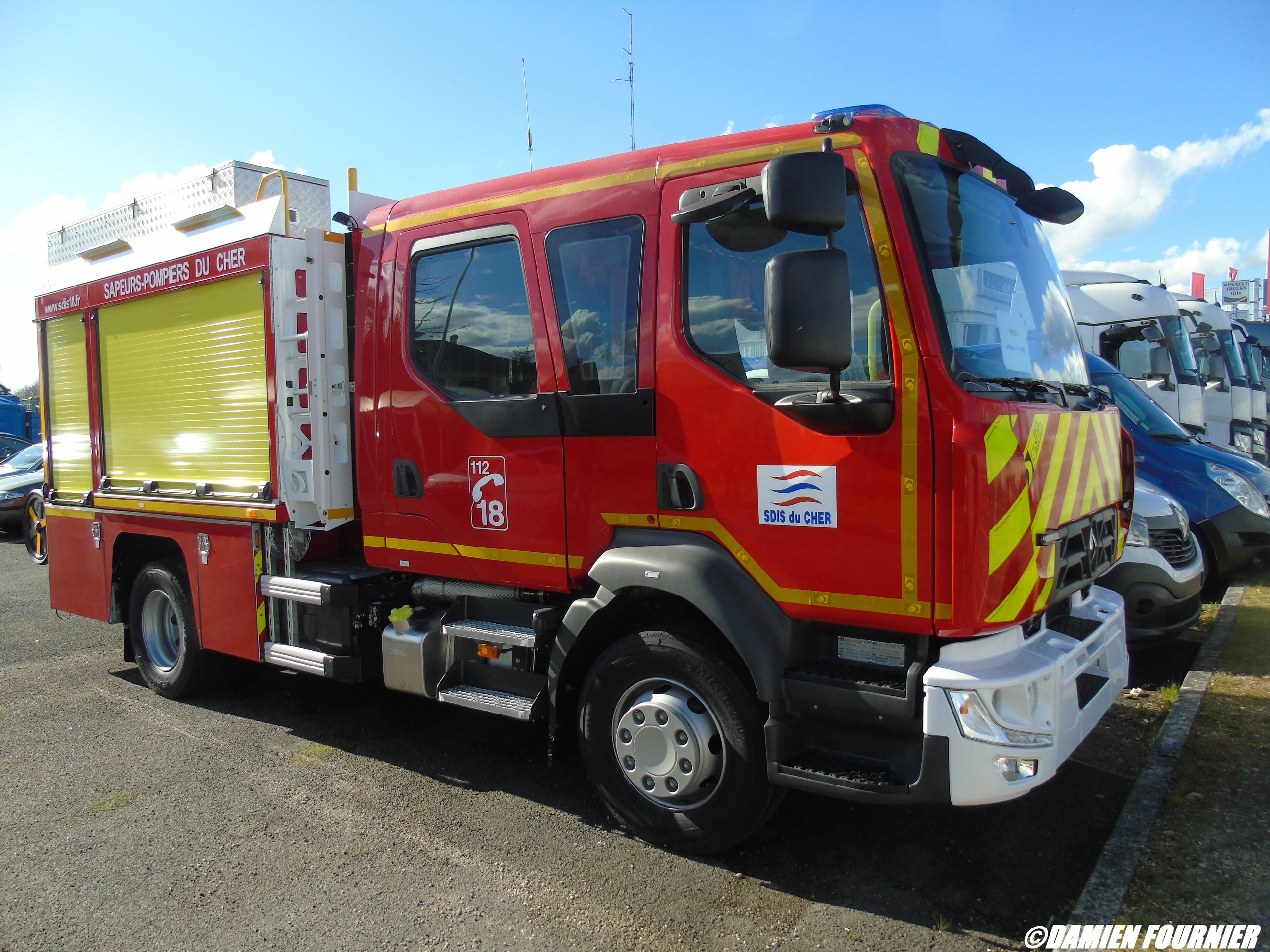 Véhicules des pompiers français Page 1853 Auto titre