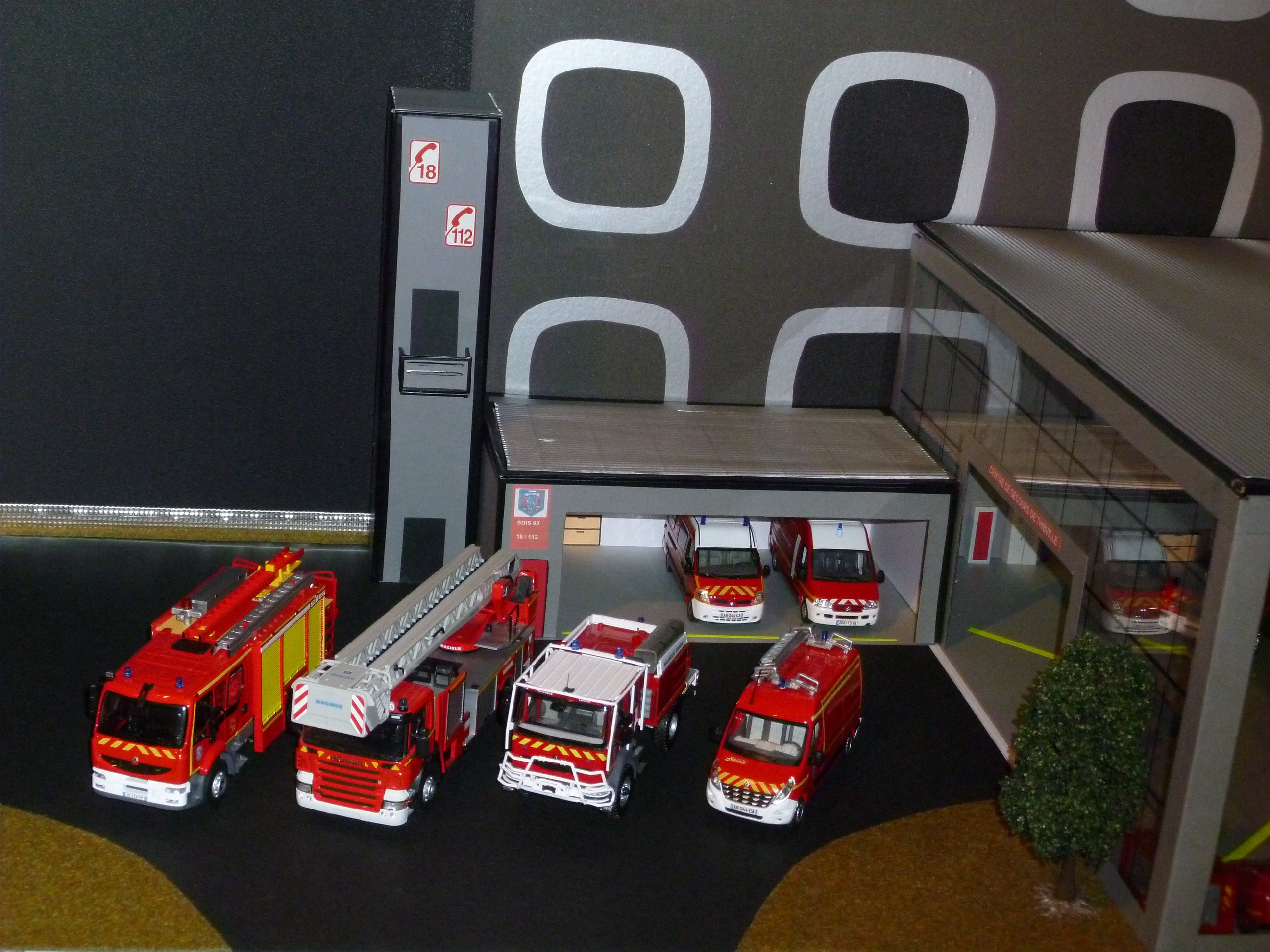 Photos de miniatures de véhicules d'urgence Page 312