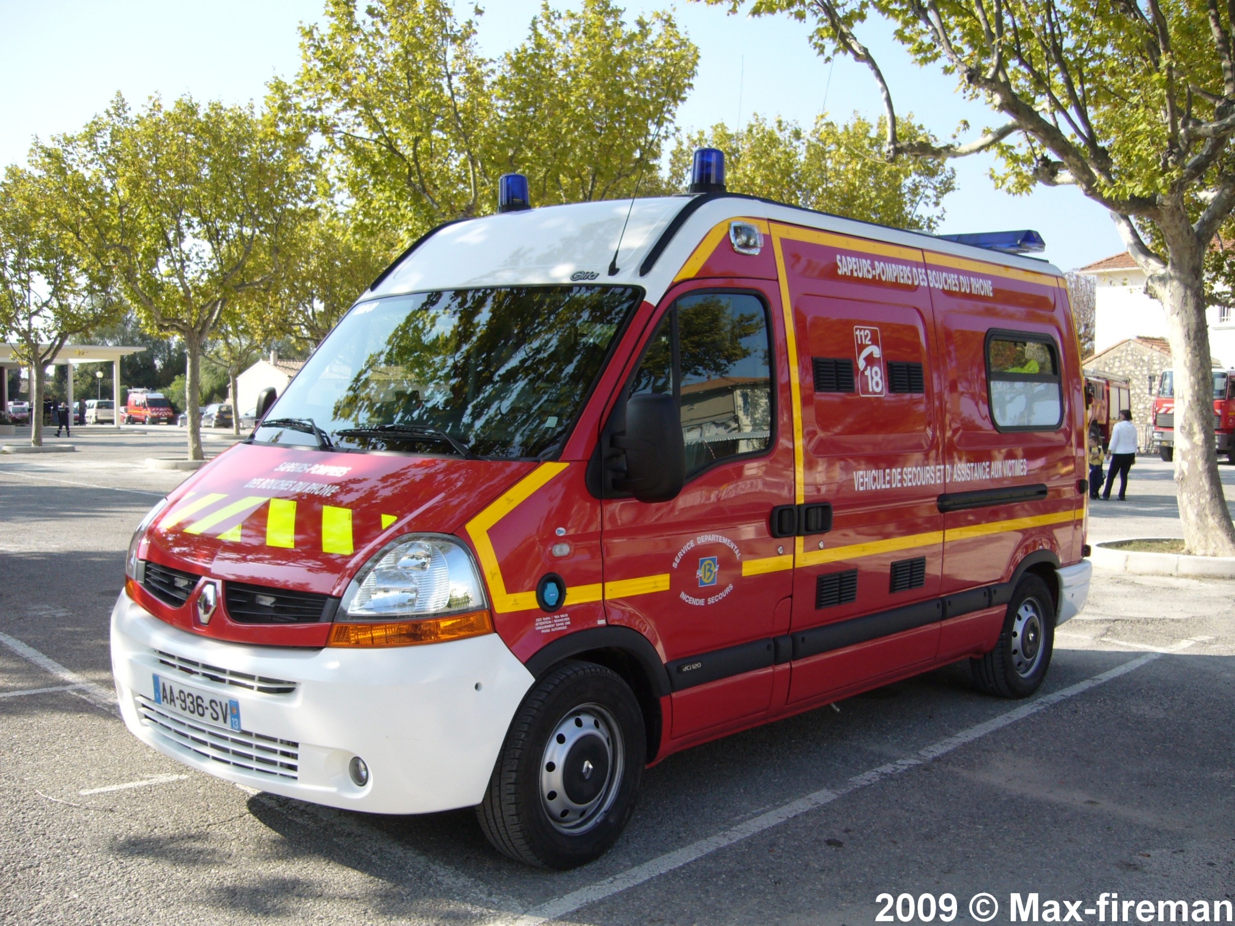 Véhicules des pompiers français Page 291 Auto titre