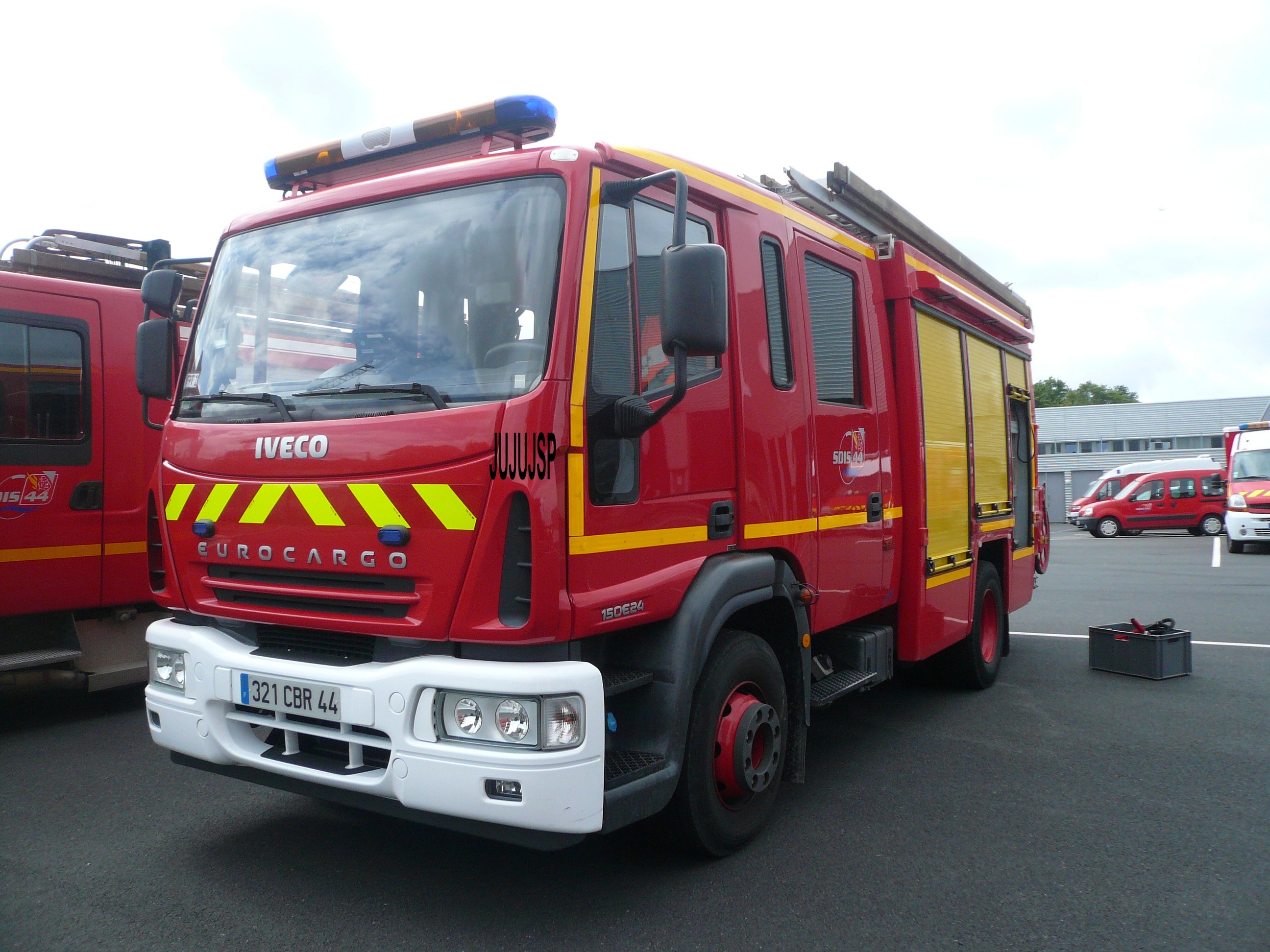 Véhicules des pompiers français Page 1202 Auto titre