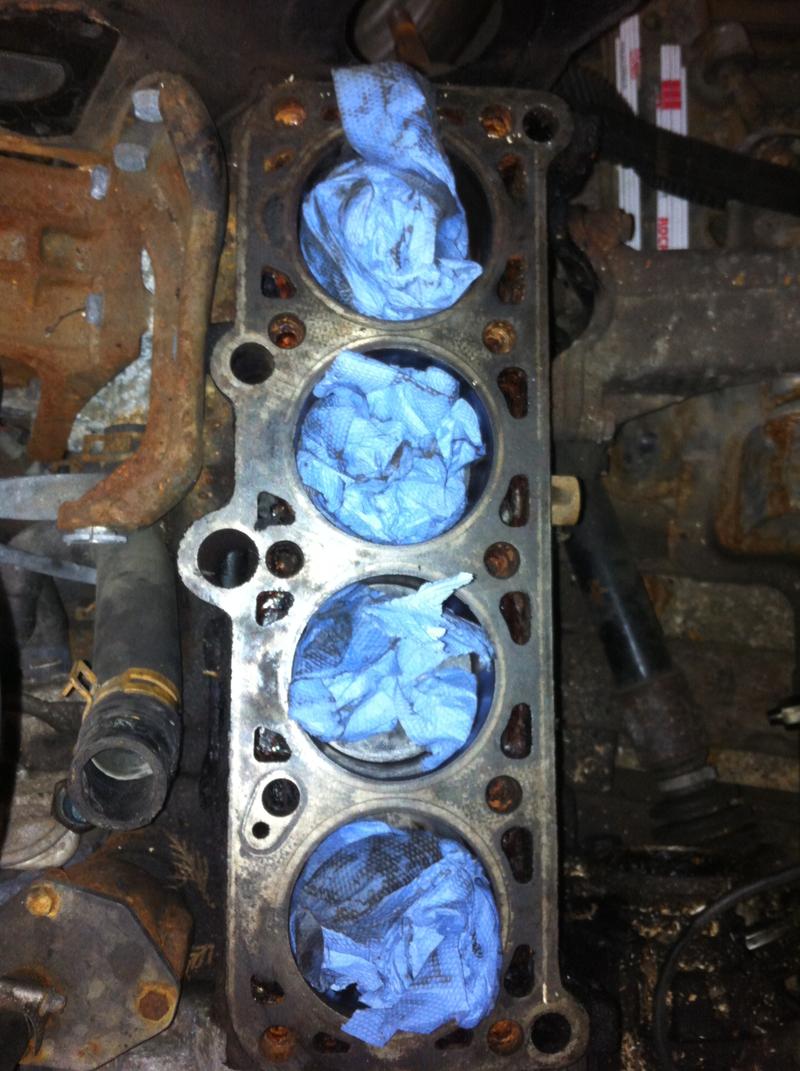 Zylinderkopf gerissen