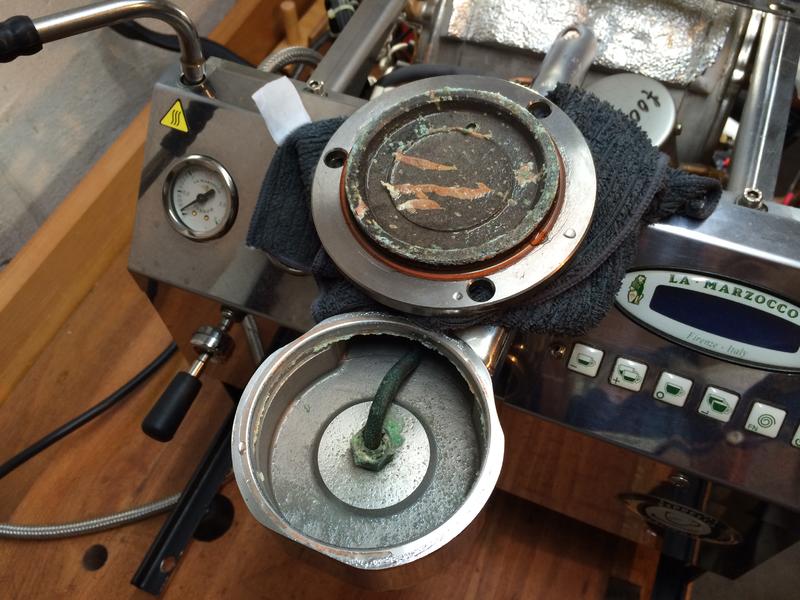 La Marzocco GS/3 total verkalkt wie kann ich sie wieder entkalken