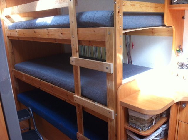 Stockbetteneinbau in Fendt Diamant 535 Inneneinrichtung