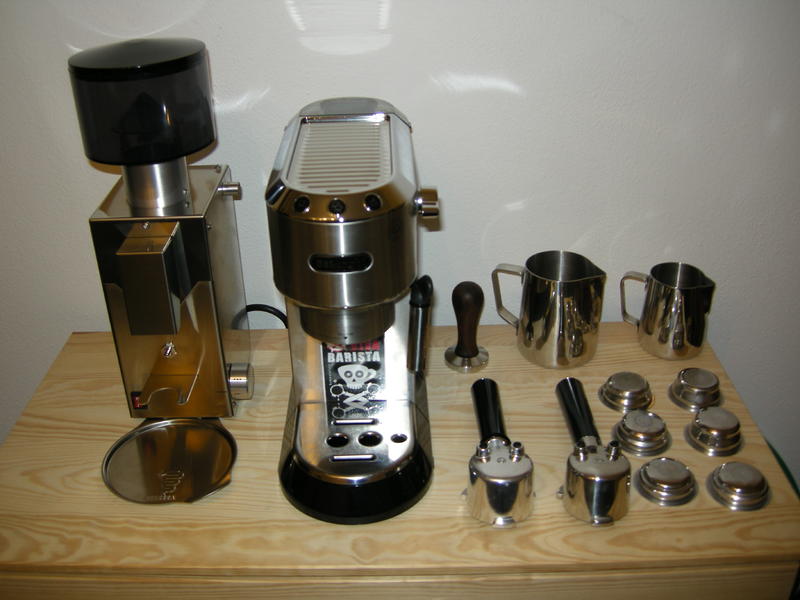 [Verkauft] - Einsteigerset Delonghi EC 680.m Dedica + Bezzera BB005