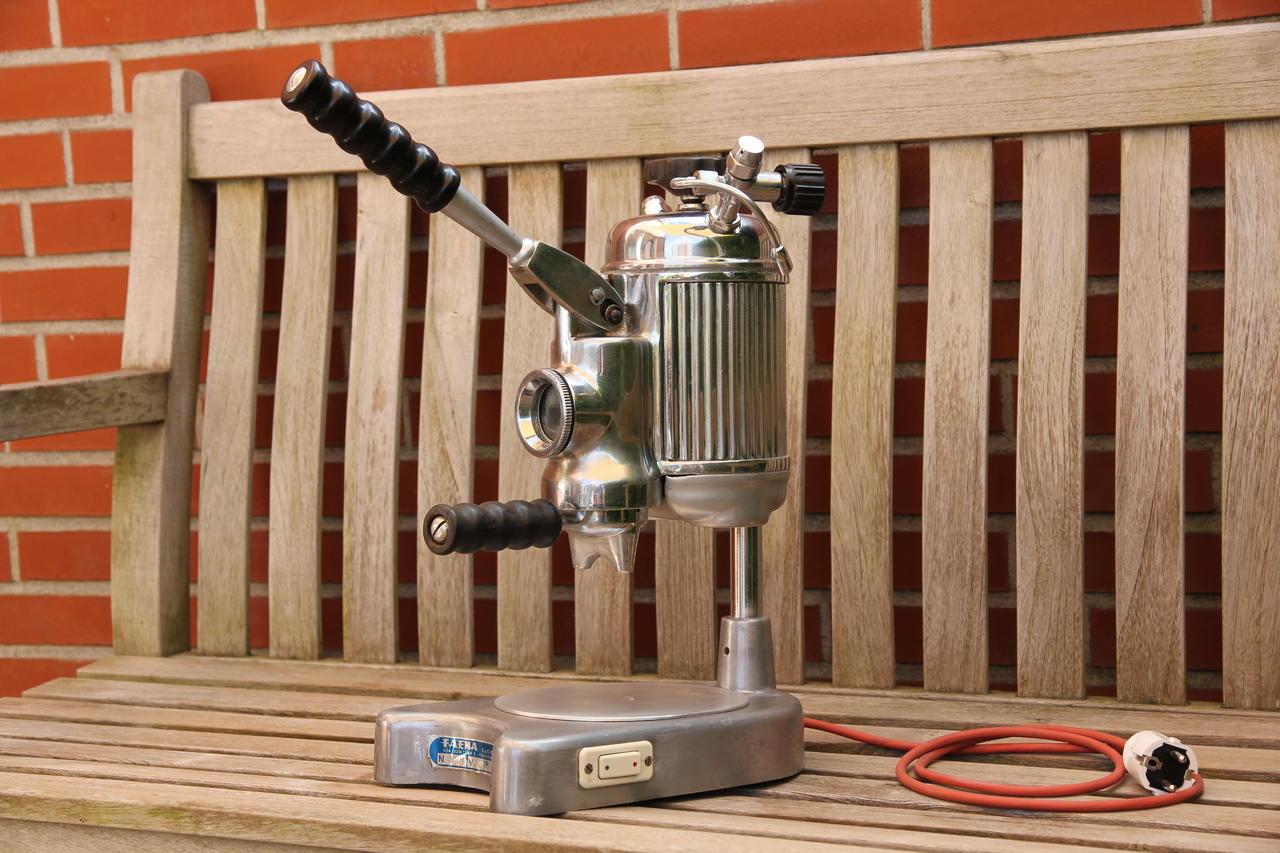 [Verkauft] [V] FAEMA Faemina Gen.2 komplett restauriert