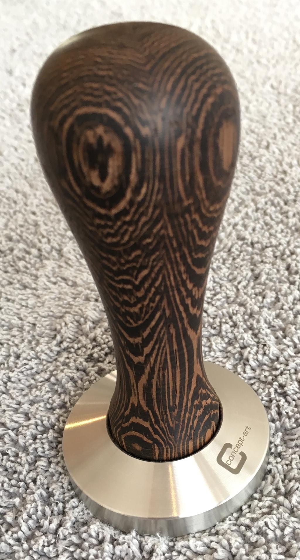 [Erledigt] Tamper Concept Art Elegance Oak 51 mm für La Pavoni
