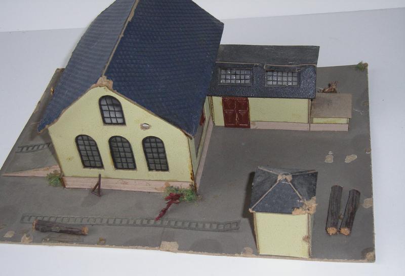 DDR Gebäude » [Auhagen] Kleine Fabrik 1/24