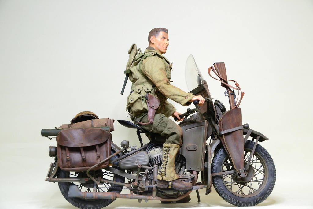 World at War (WWI, WWII, & Civil Wars) Harley Davidson WLA 42 1/6