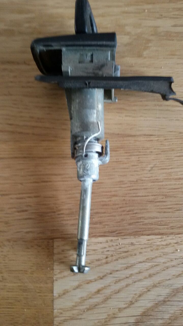 Fahrerseite Türschloß Werkstatt Sonstiges (W201) Das MercedesBenz