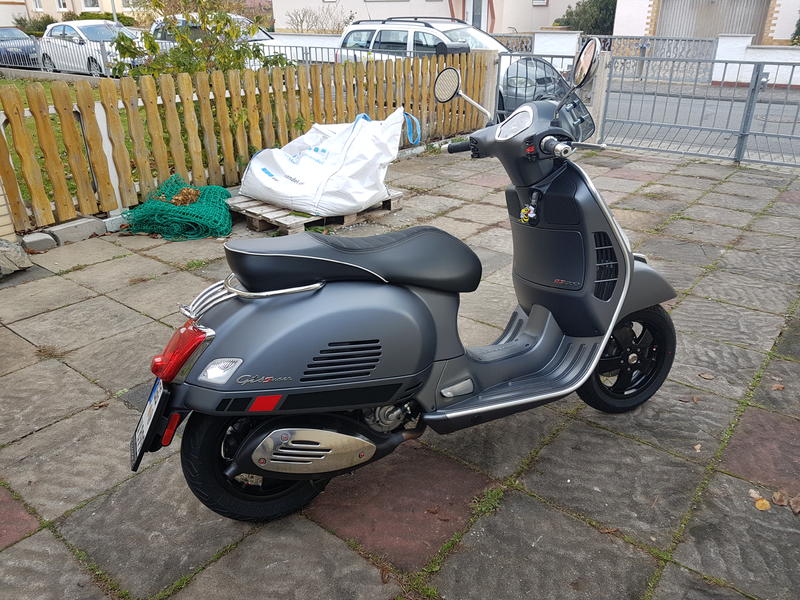 Gepäckträger Vespa GTS 300 facelift + euro4 Vespaforum.de... das