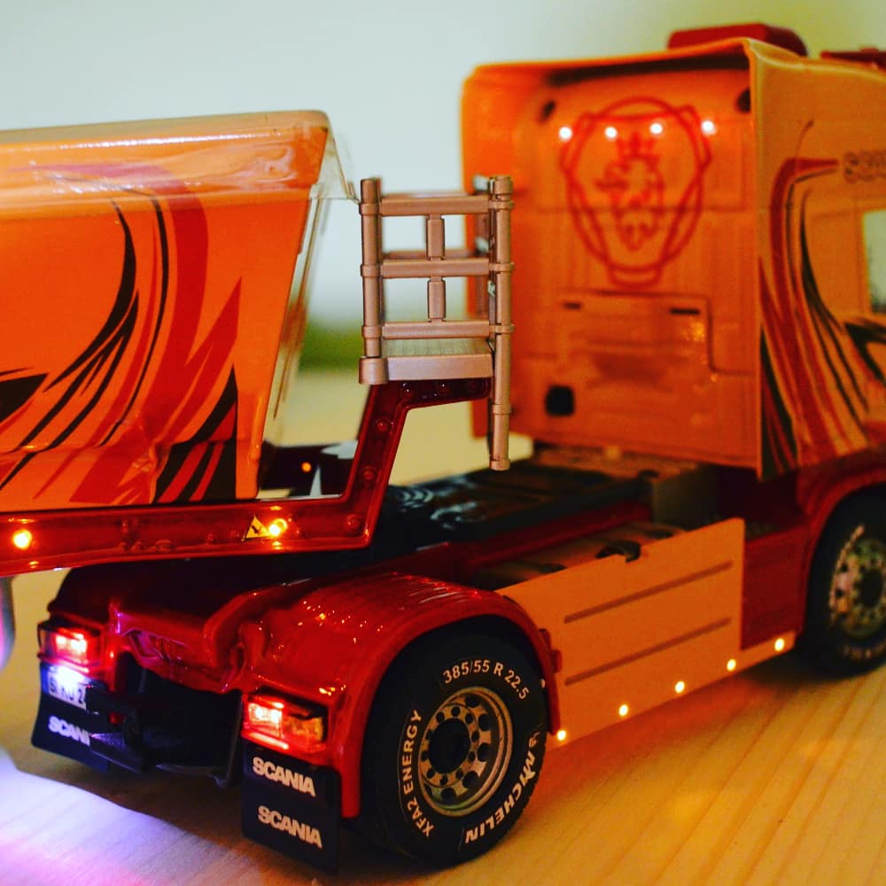 Mein Fuhrpark in 1:32 Siku Control - Trucks 1:87 & 1:32 ...