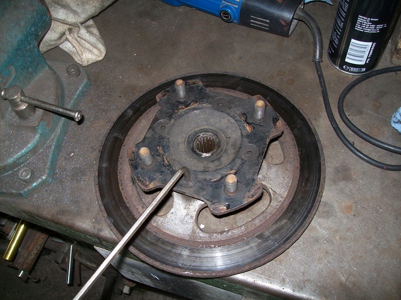 Multitruck ab 2007 Radlager Bremsscheibe Traggelenk Wechsel Leichtkraftfahrzeuge