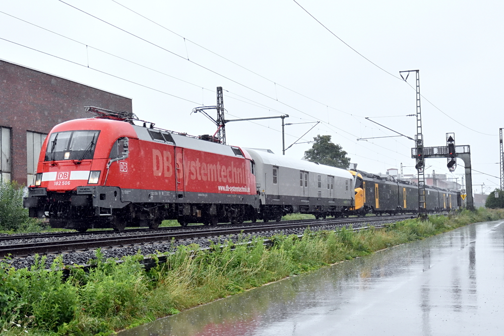 Versuchszug nach Trier im Regen, 28.07.19 Stummis Modellbahnforum