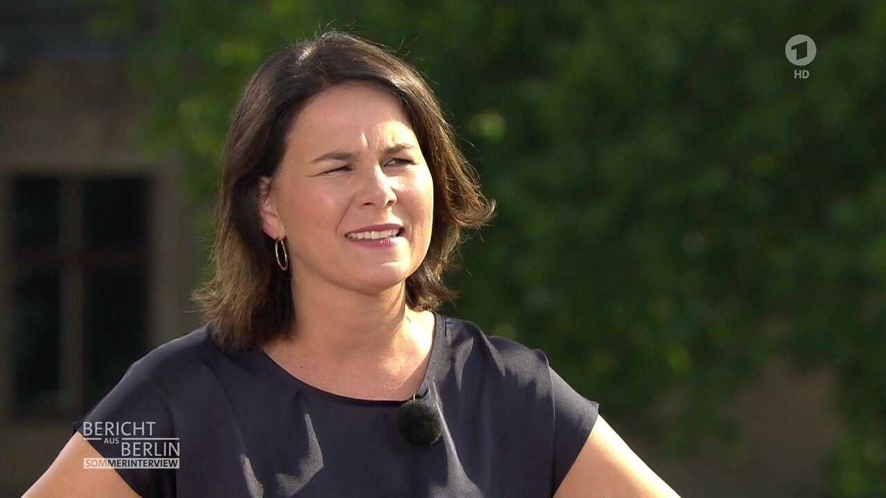 Annalena Baerbock beim ‘Bericht aus Berlin Sommerinterview‘ im Ersten