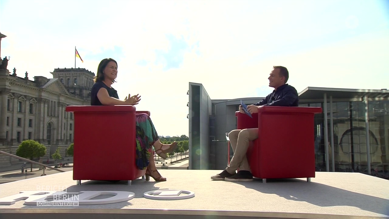 Annalena Baerbock beim ‘Bericht aus Berlin Sommerinterview‘ im Ersten