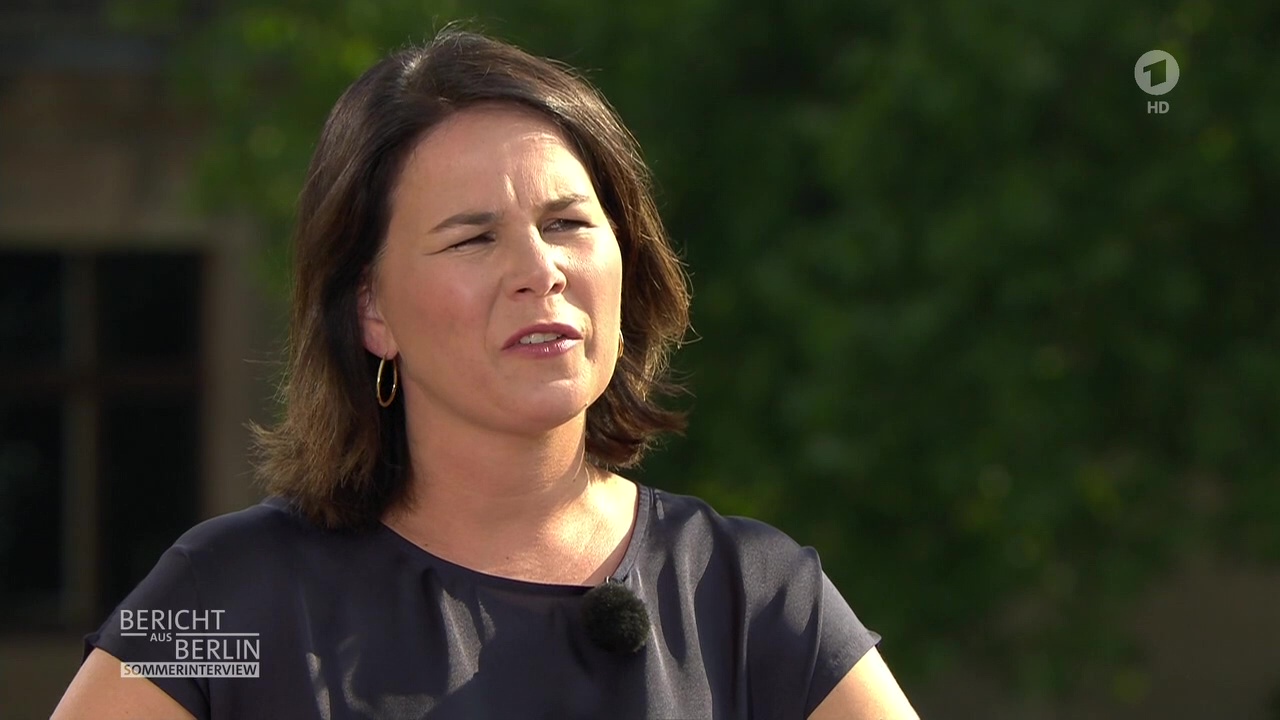 Annalena Baerbock beim ‘Bericht aus Berlin Sommerinterview‘ im Ersten