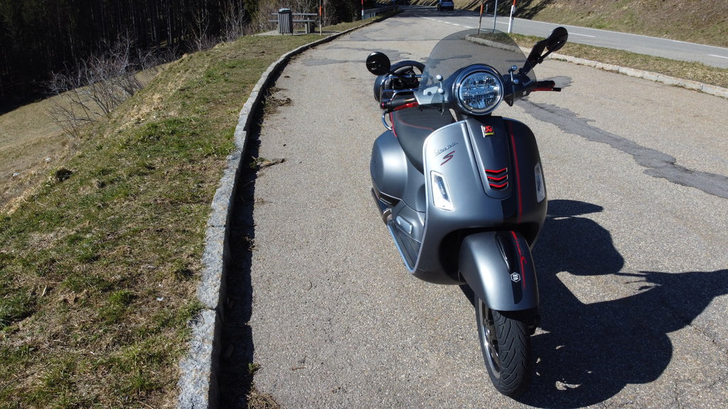 Kleine Feldbergtour... Vespaforum.de... das Vespa Forum für die
