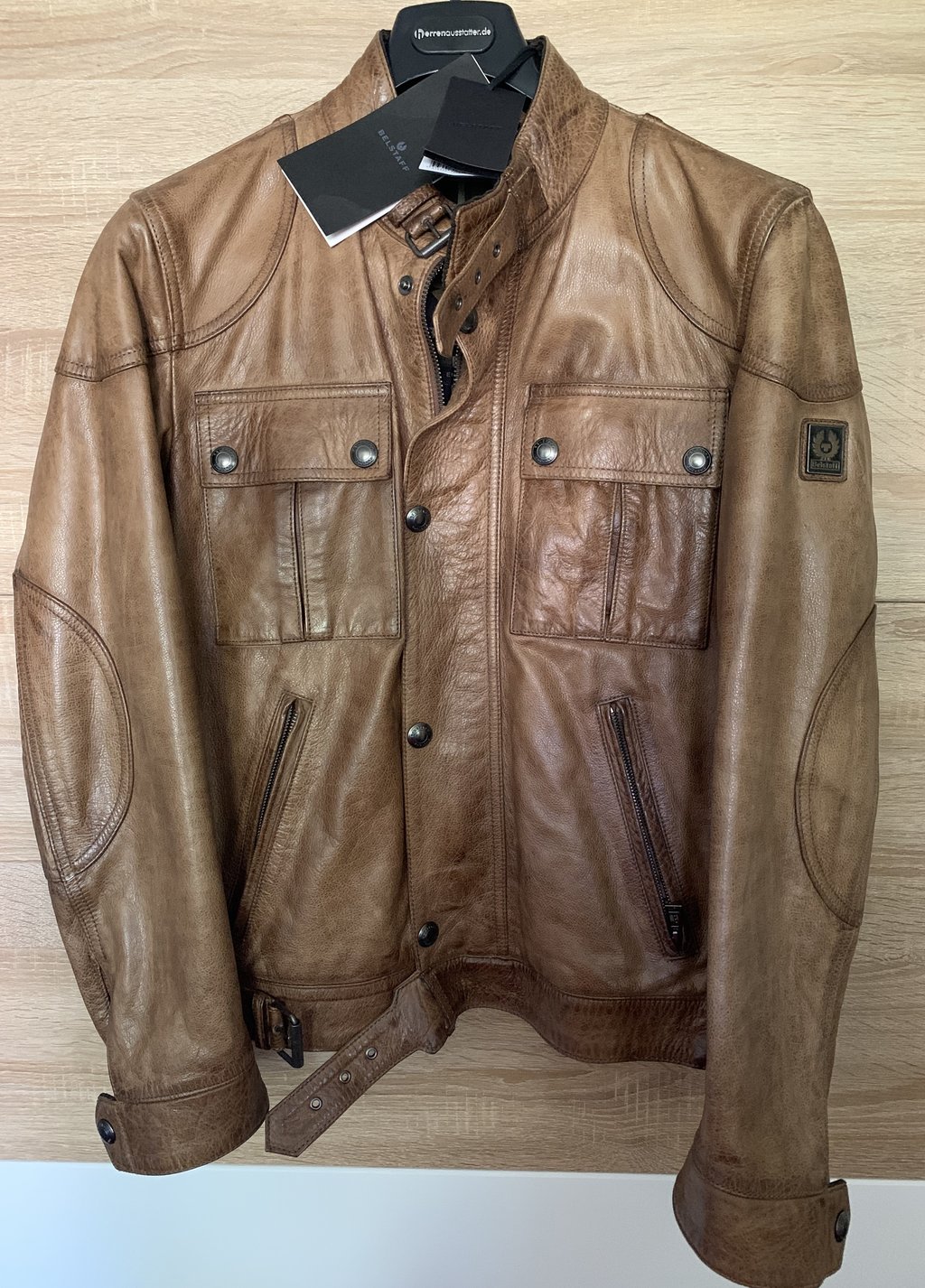 Lederjacke im Belstaff Gangster oder Brad Stil? Seite 480