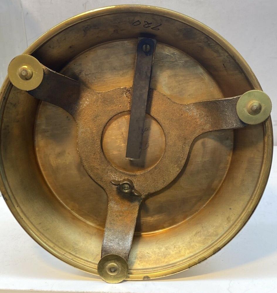 Elektrotechnik und Elektronik » Schöne Elektrouhr aus den USA