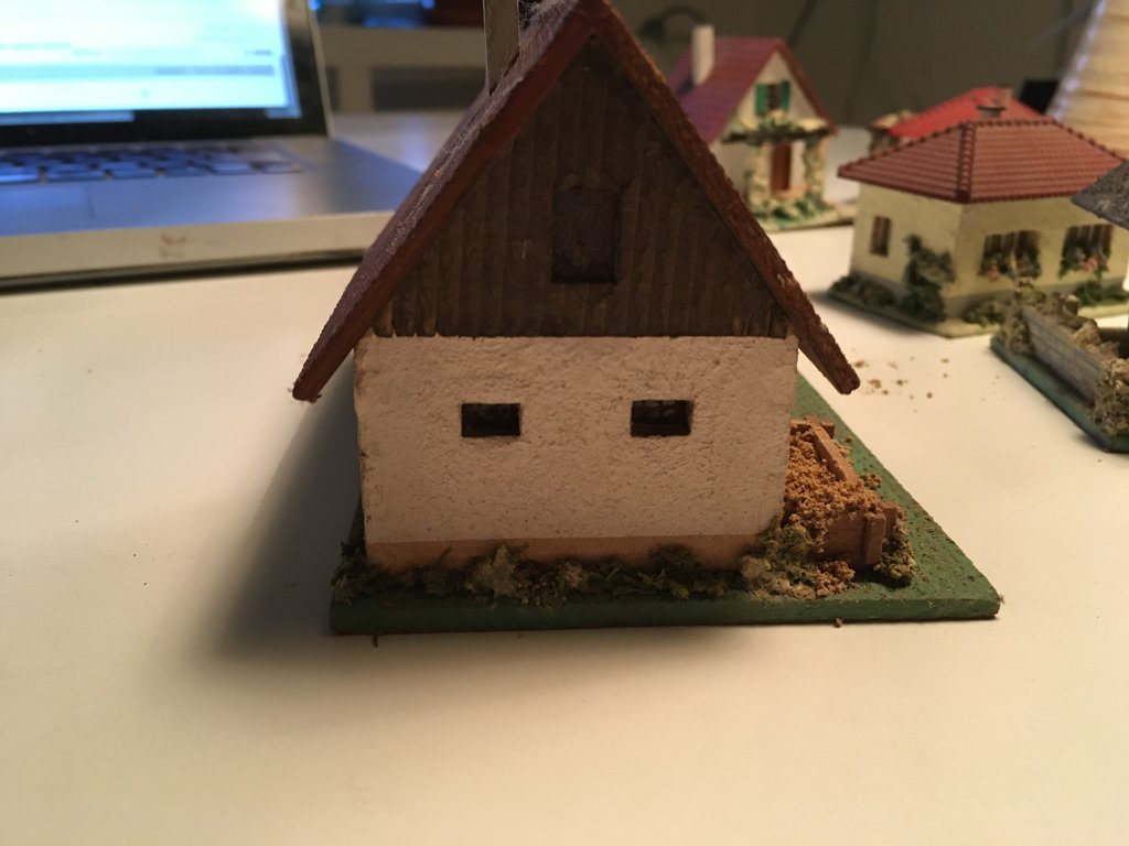 RS Modelle / PrehModelle » RS Nr.442, Kleines Bauernhaus mit Viehstall