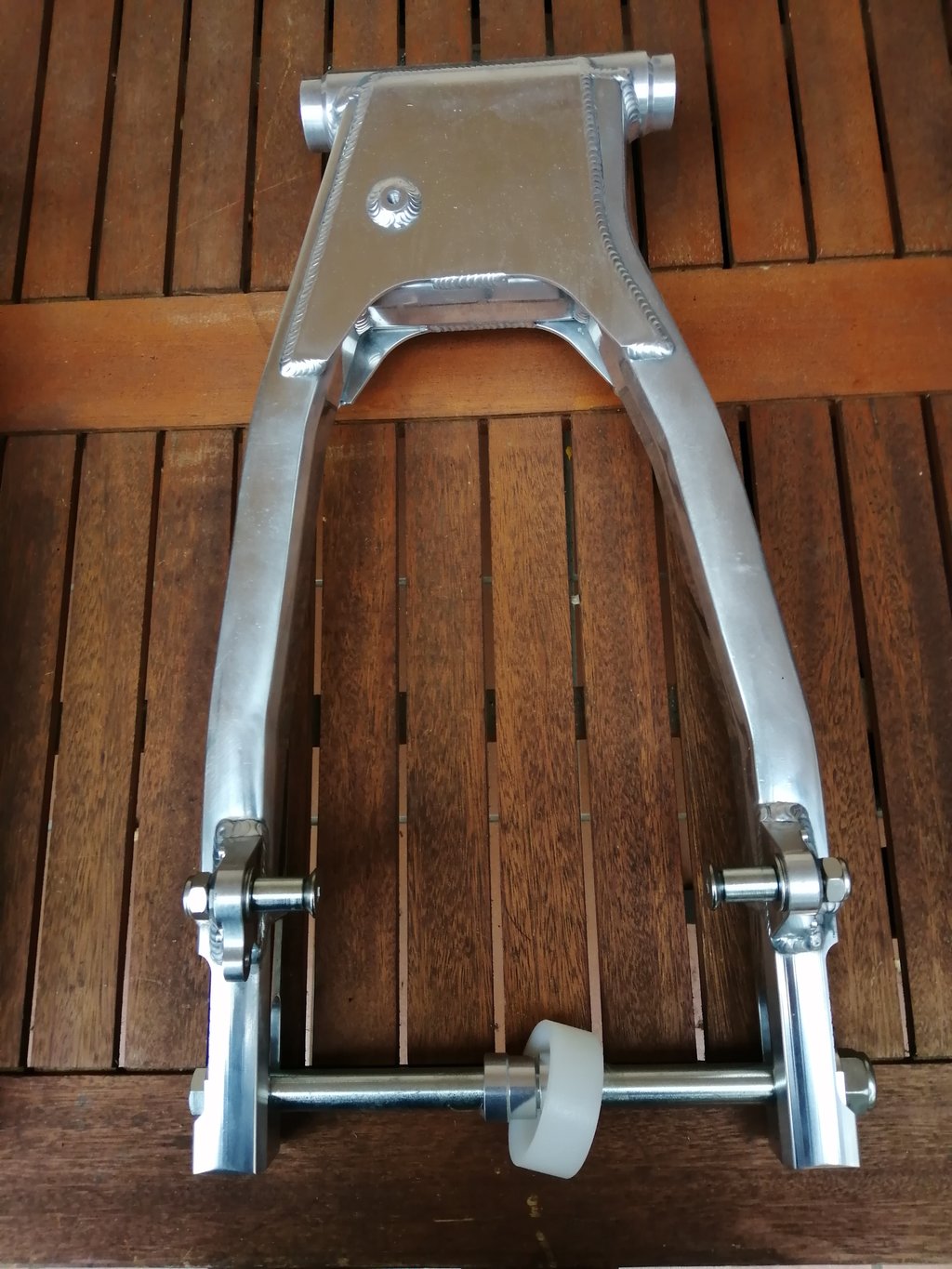 Aluminum swing arms