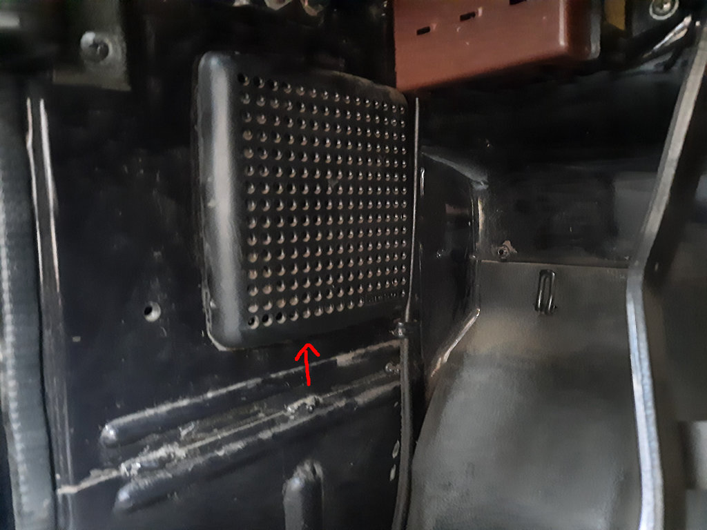 • Thema anzeigen Lautsprecherabdeckung entfernen