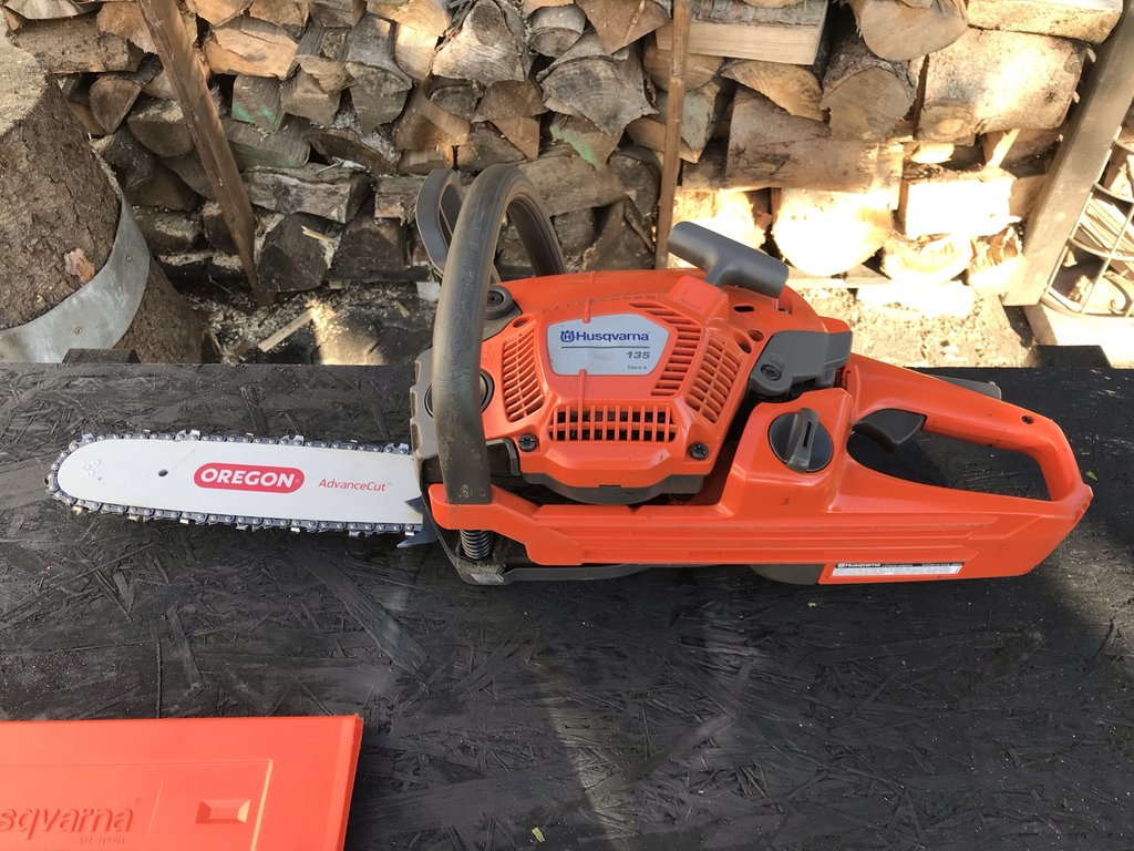 Husqvarna 135 MK2 noch mit Garantie • MotorsägenPortal