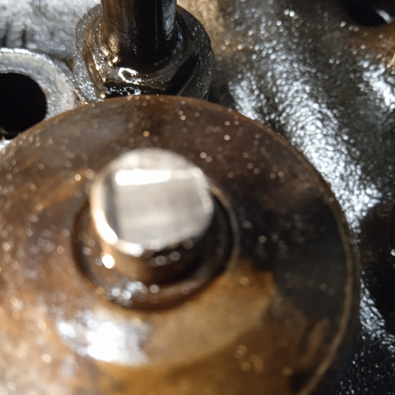 Valve tip wear after cam and springs upgrade