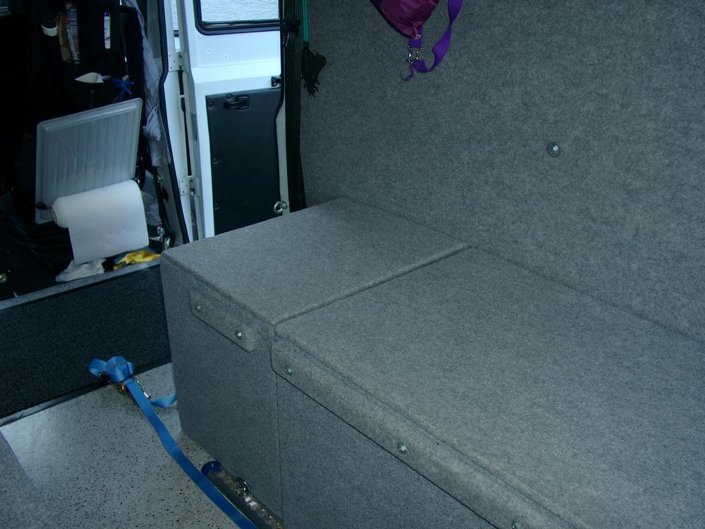 Oberaigner Offroad schwere Schäden? Das Mercedes Sprinter, VW LT2, VW