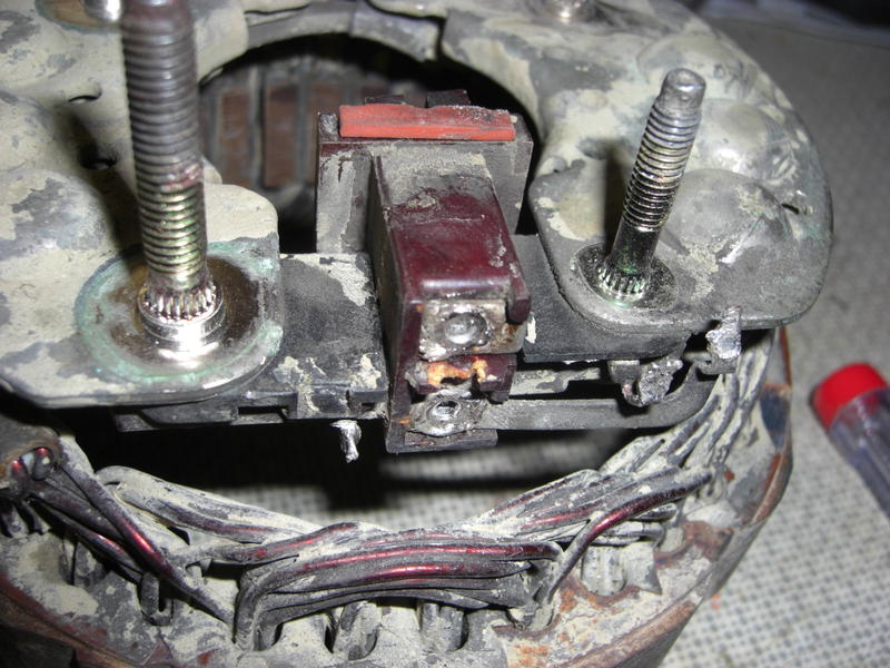 • Lichtmaschine lädt nicht....