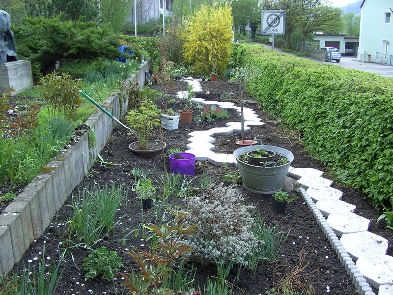 Trittsteine / Beetwege Ideen gesucht ( Garten Gartenforum.de
