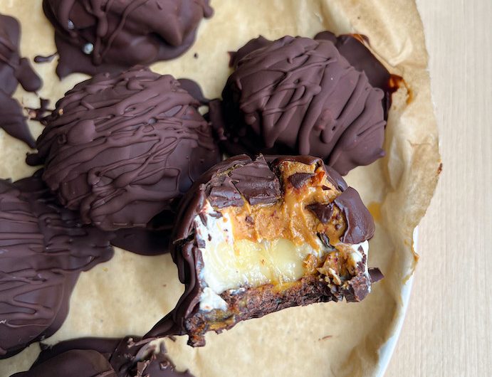 Healthy Banana Date Chocolate Bites Recipes