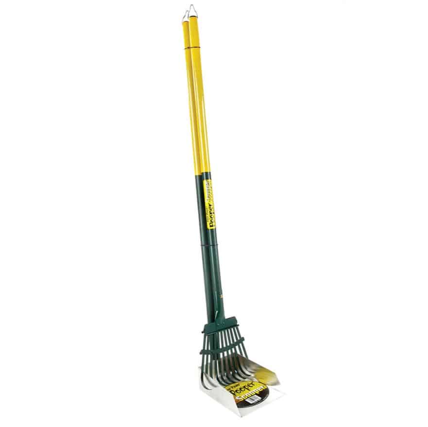 Four Paws WeeWee Pooper Scooper Rake Set Small UPCO