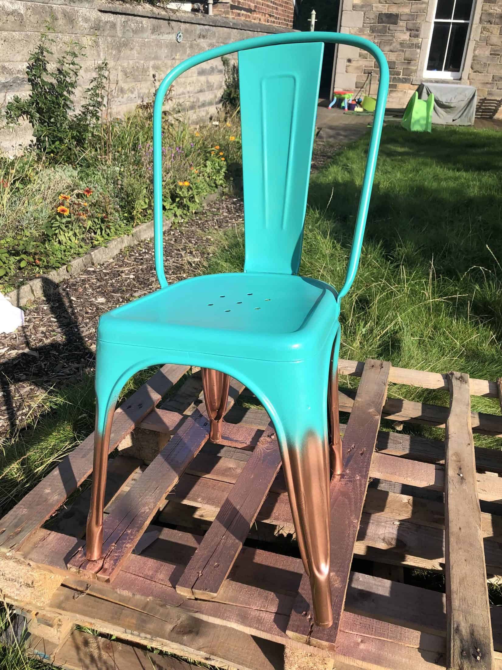 How to Spray Paint a Metal Chair Easy Ombre Upcycle Project Upcycle