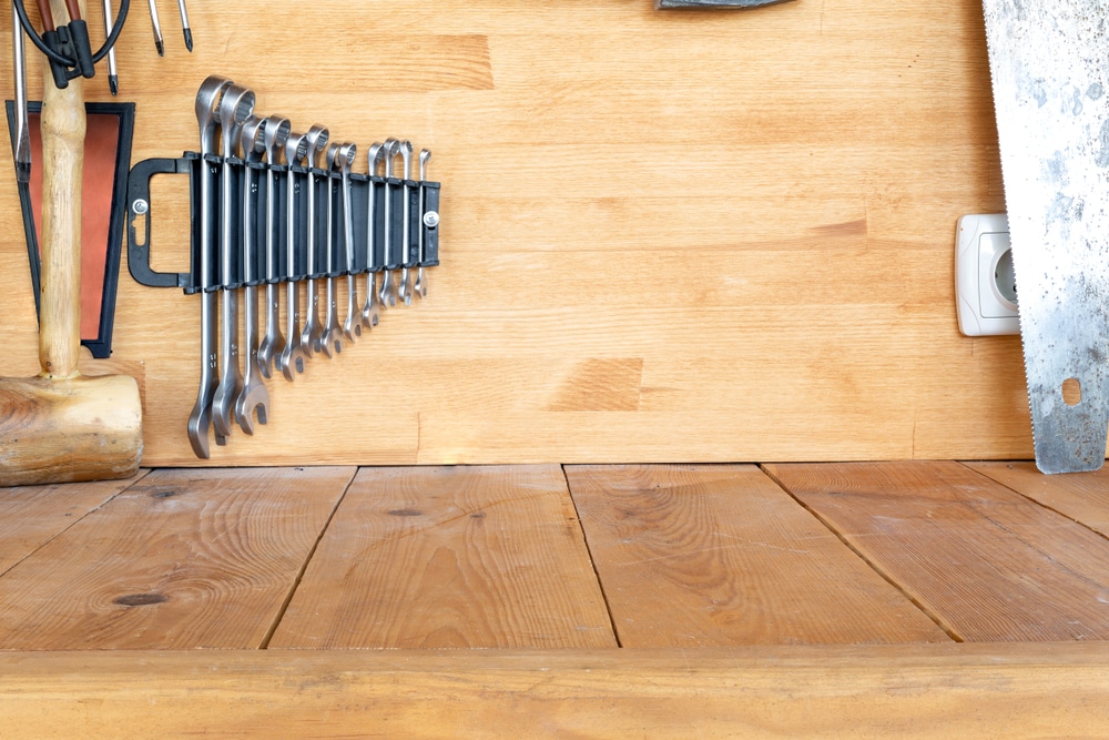 UK's 5 Best Workbenches Reviewed (Nov 2020) UpGardener™