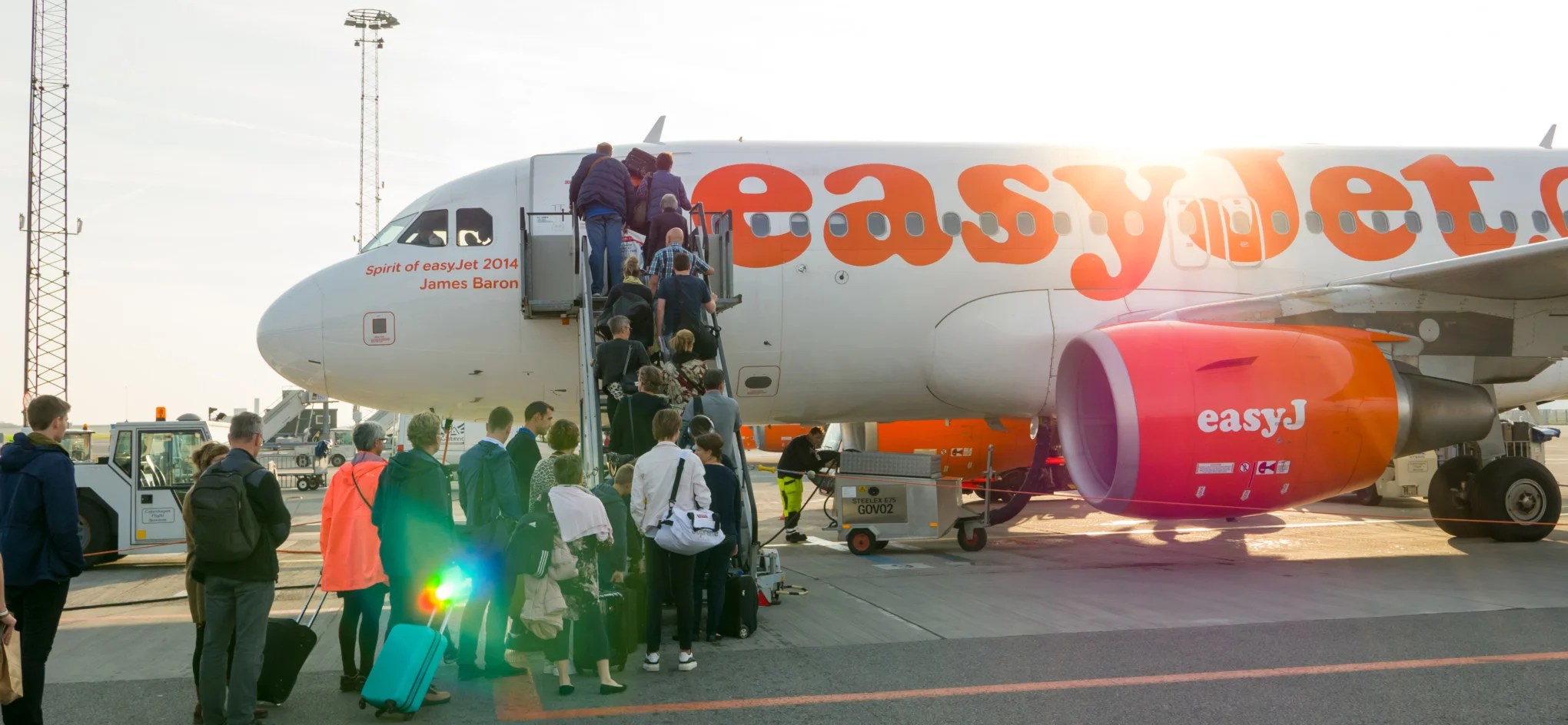 easyJet Boarding Groups & Process Full Guide [2022]