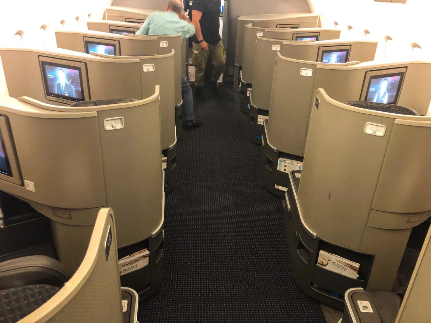 American Airlines A321T Flagship First Review [LAX > JFK]