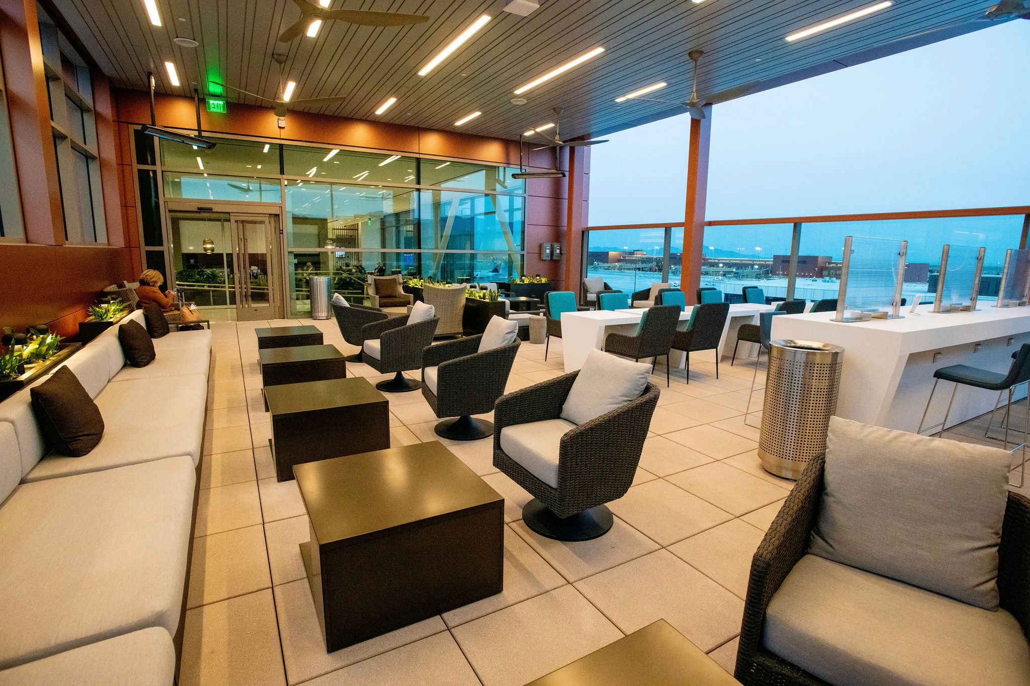 List of US Delta Sky Club Lounge Locations, Hours & More [2024]