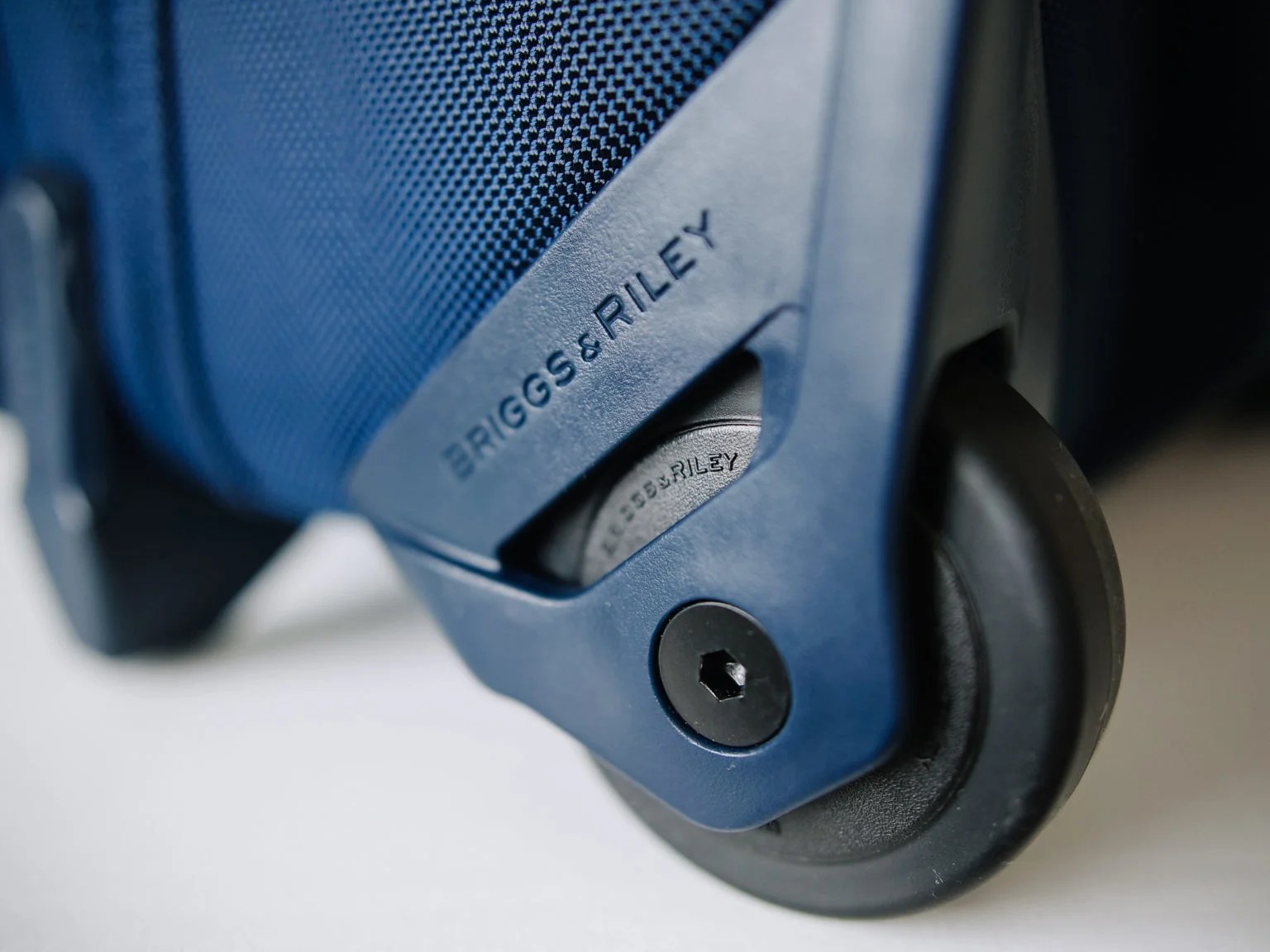 The 10 Best Briggs & Riley Luggage Products [2023]