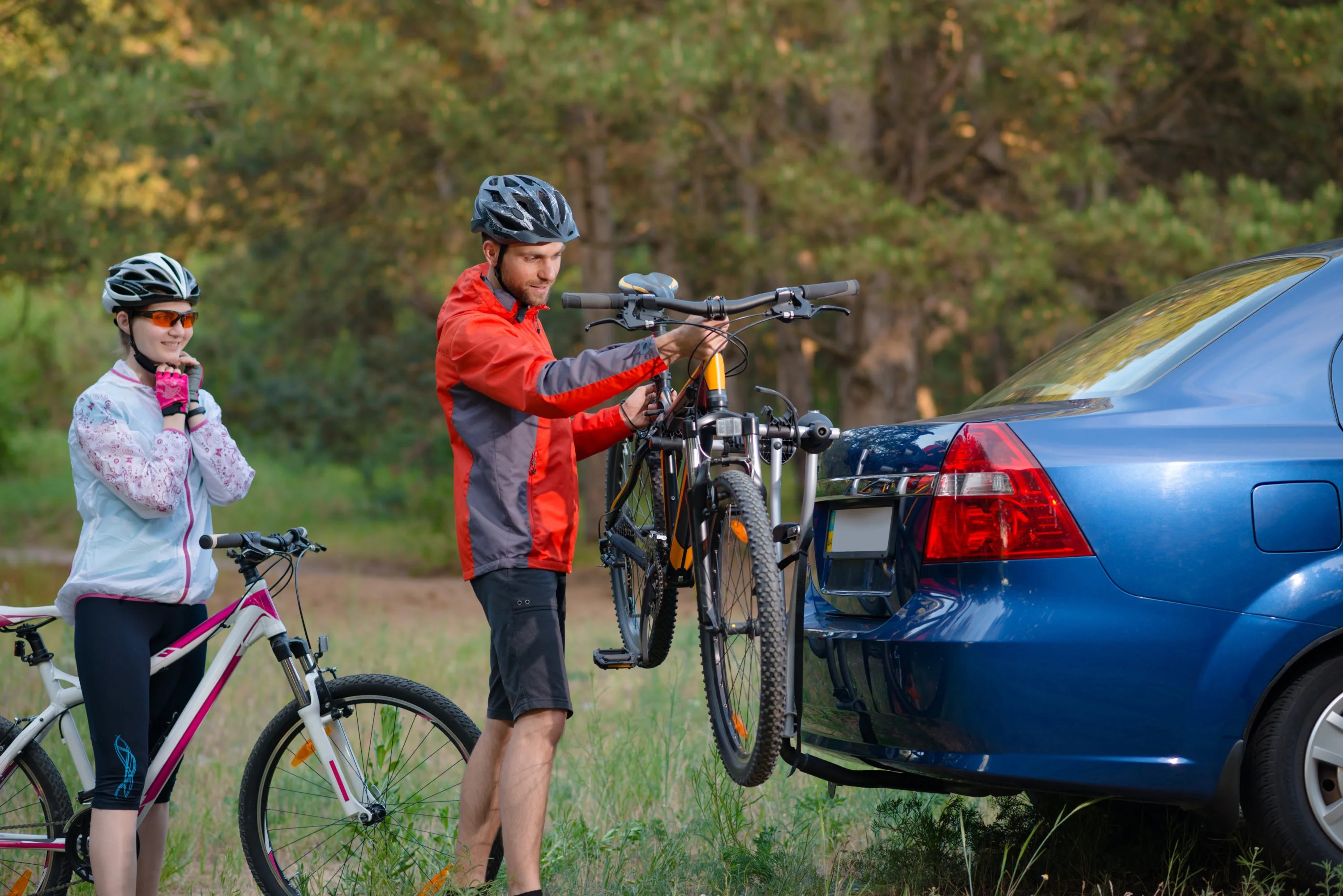 The 7 Best Bike Racks for Cars, Minivans, and SUVs [2023]