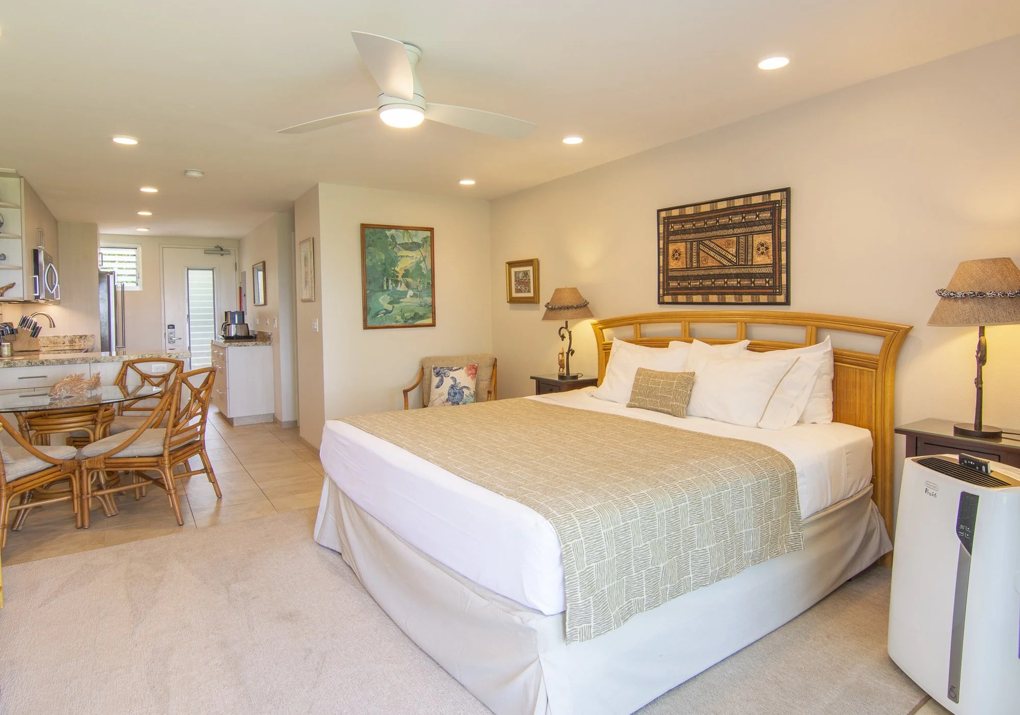 The 9 Best Boutique Hotels in Maui, Hawaii [2022]