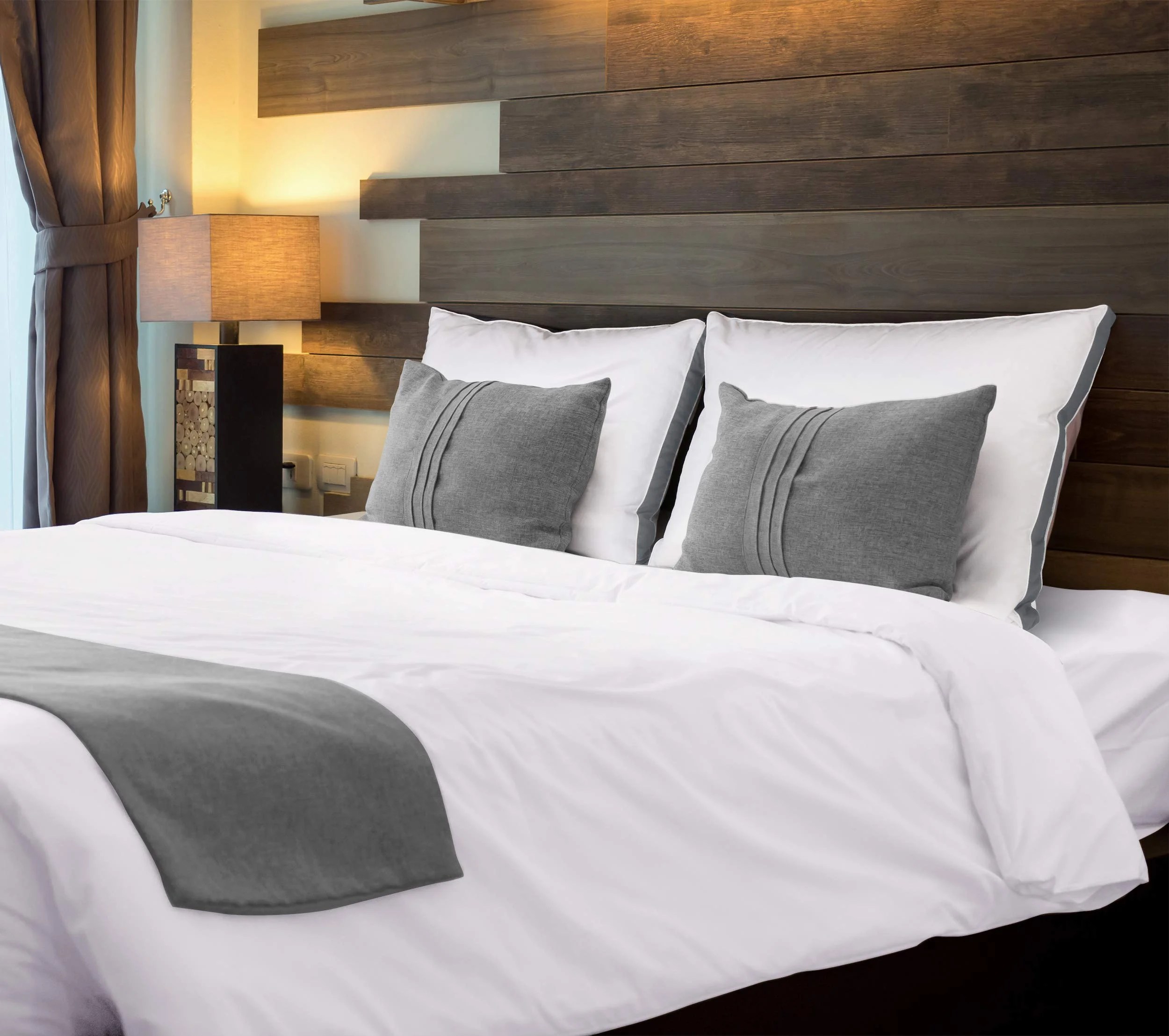 The 10 Best Hotelstyle Pillows for Your Bedroom [2023]