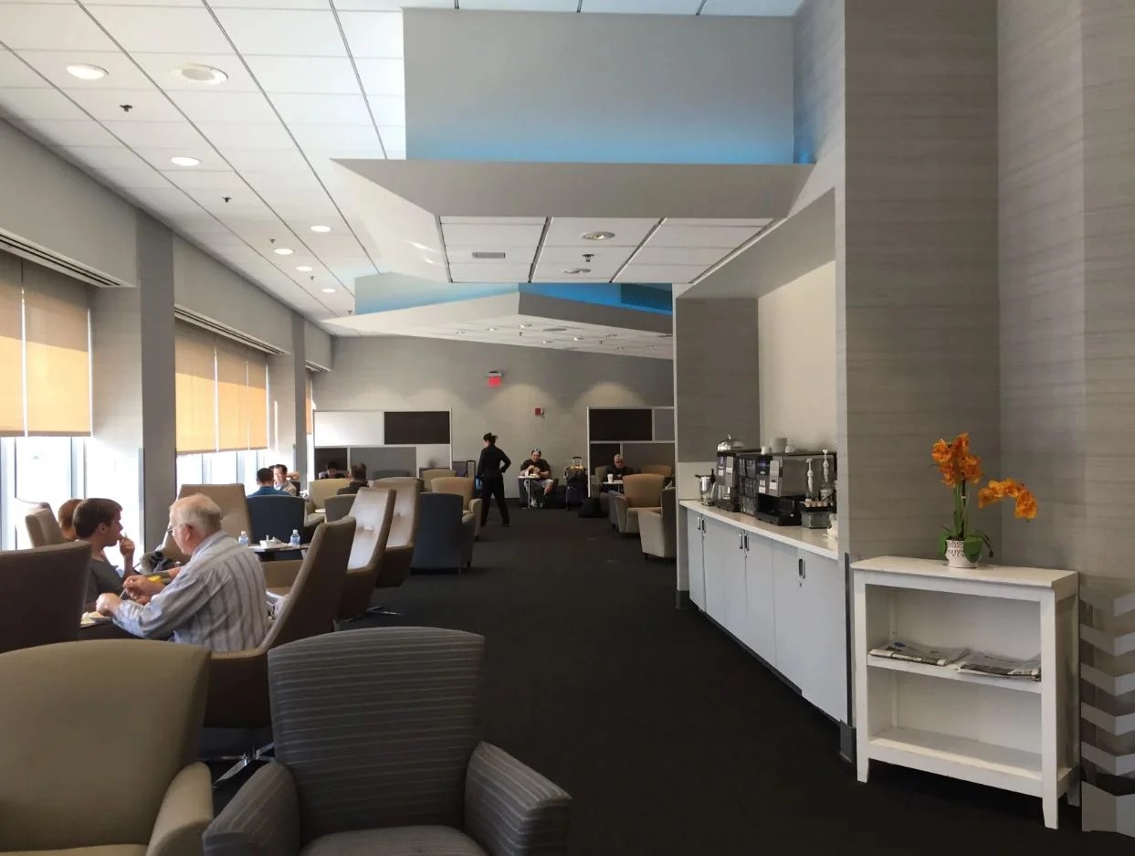 Full List of Airport Lounges at Boston Logan International Airport [BOS]