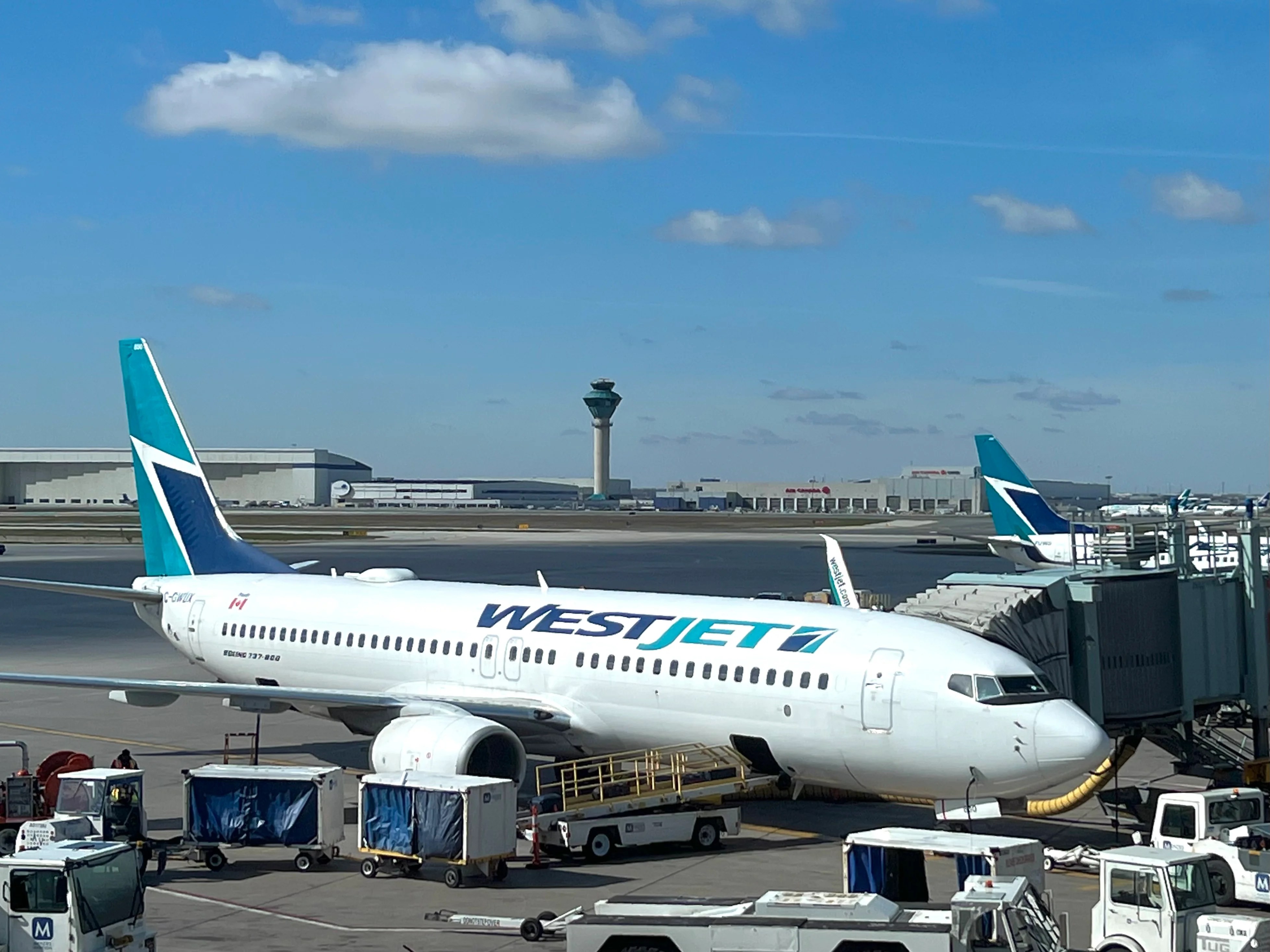 WestJet Adds Nonstop Flights Between Toronto and Kelowna, BC