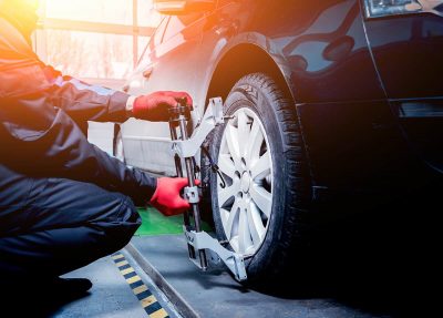 Bad Wheel Alignment Symptoms (and Solutions) - Upgraded Vehicle