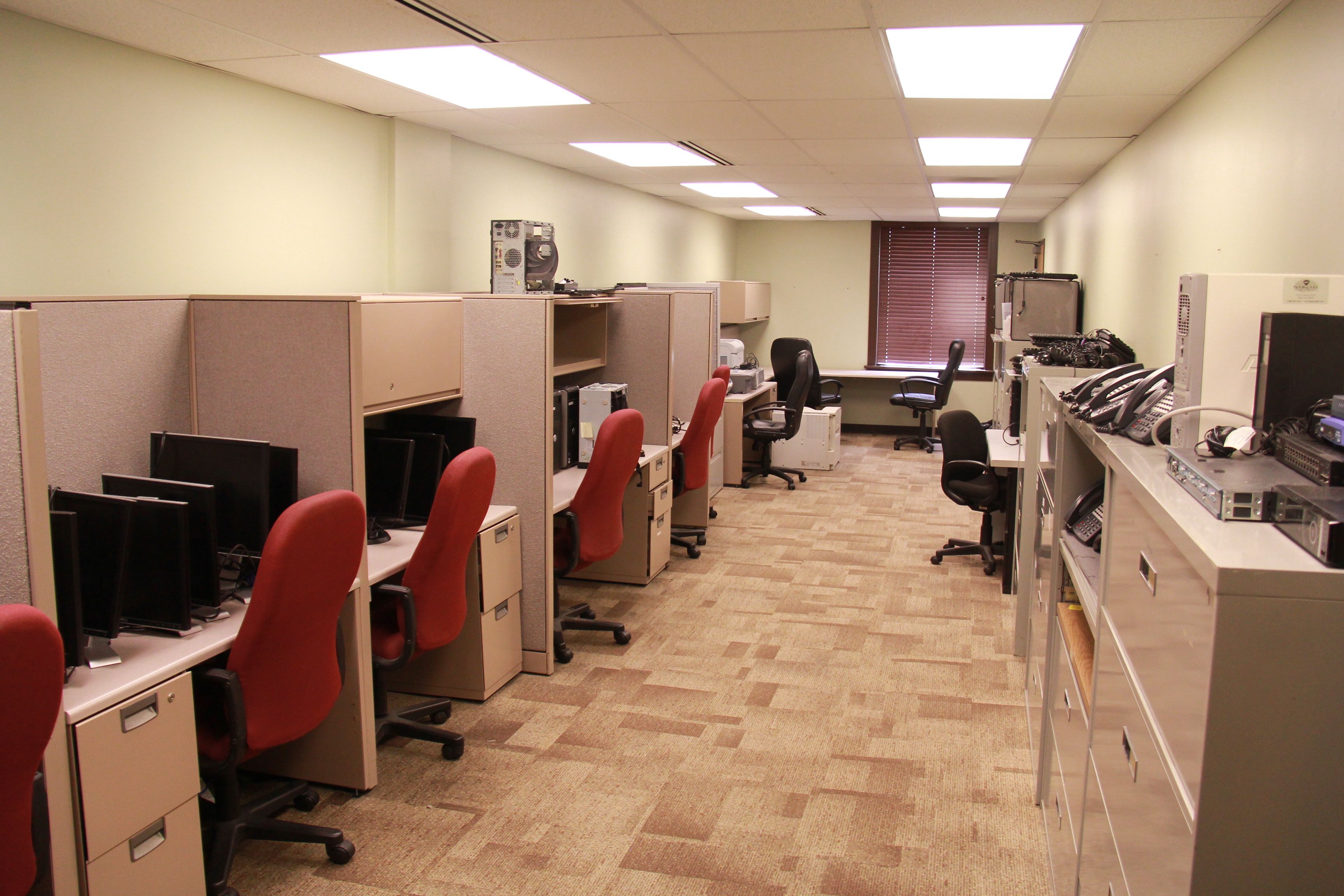 Cube Office Hall Upjohn Blount