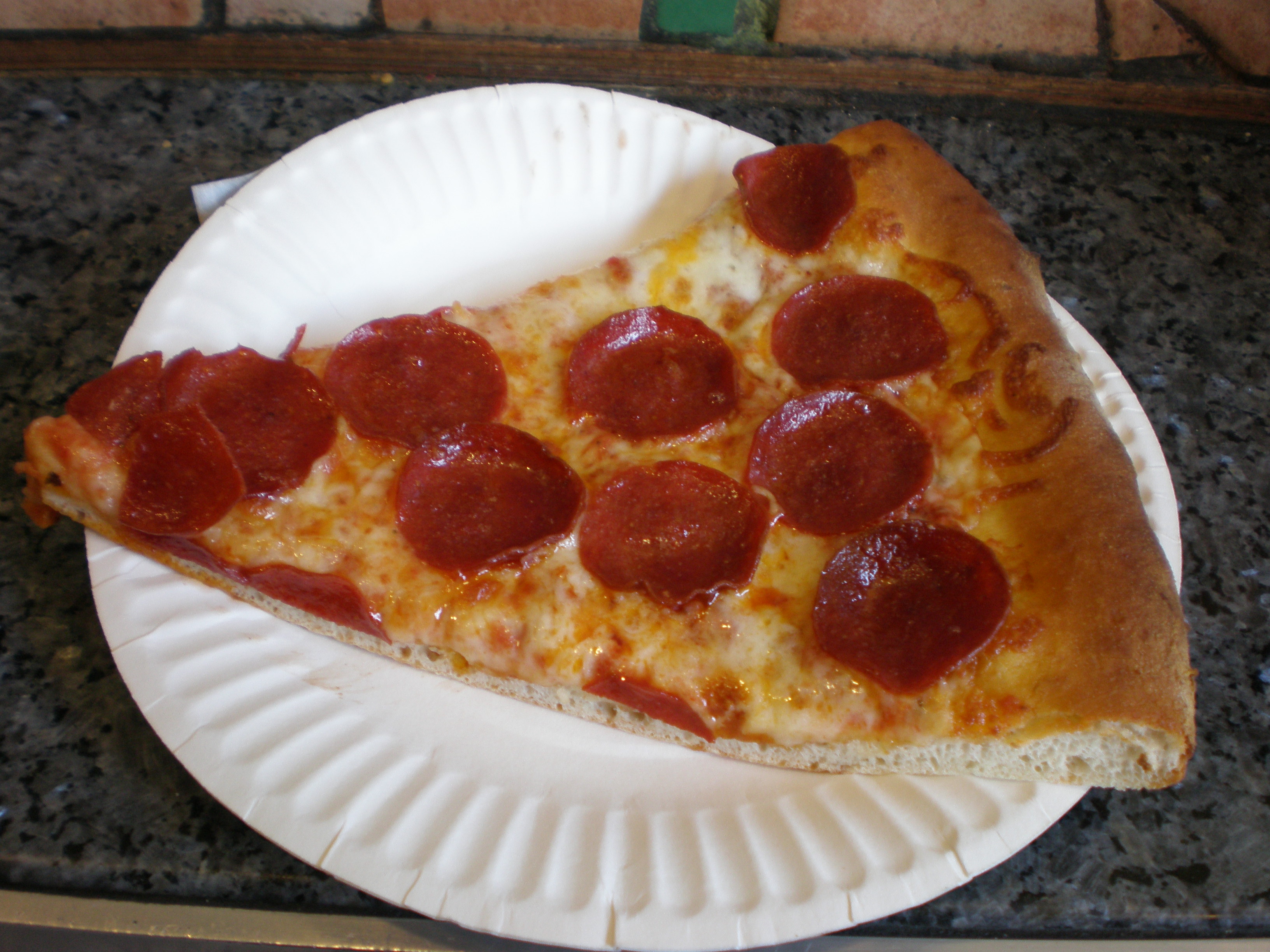 FileBlondie's pepperoni pizza slice.JPG Wikimedia Commons